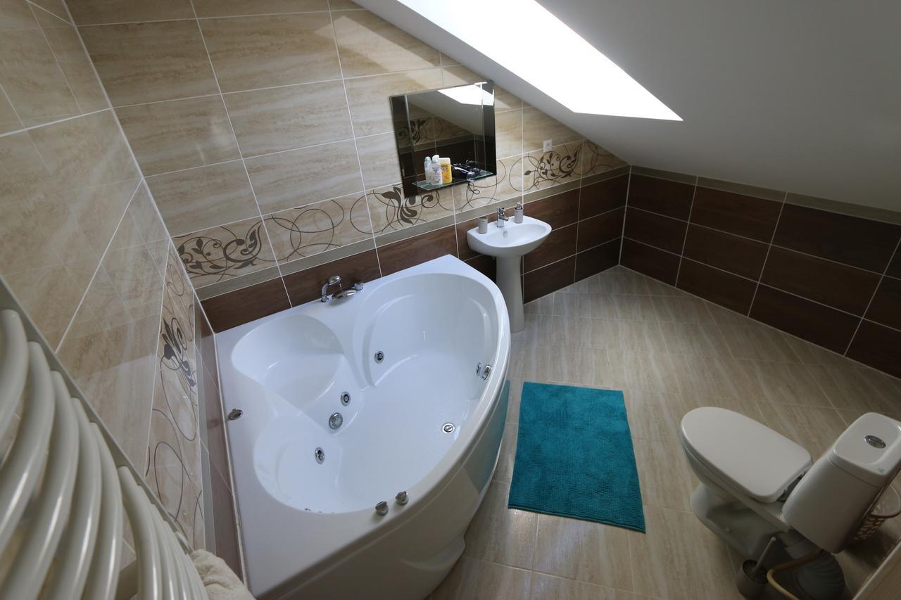 Gostinnyi Dvor Polotsk Ngoại thất bức ảnh